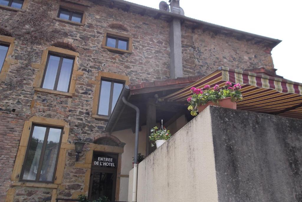 Hotel Restaurant Le Saint Clement Exterior foto